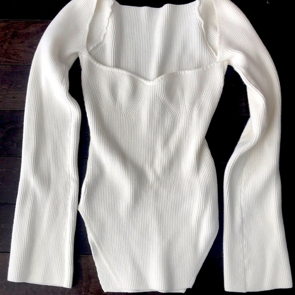Sweetheart neckline bell sleeve sweater